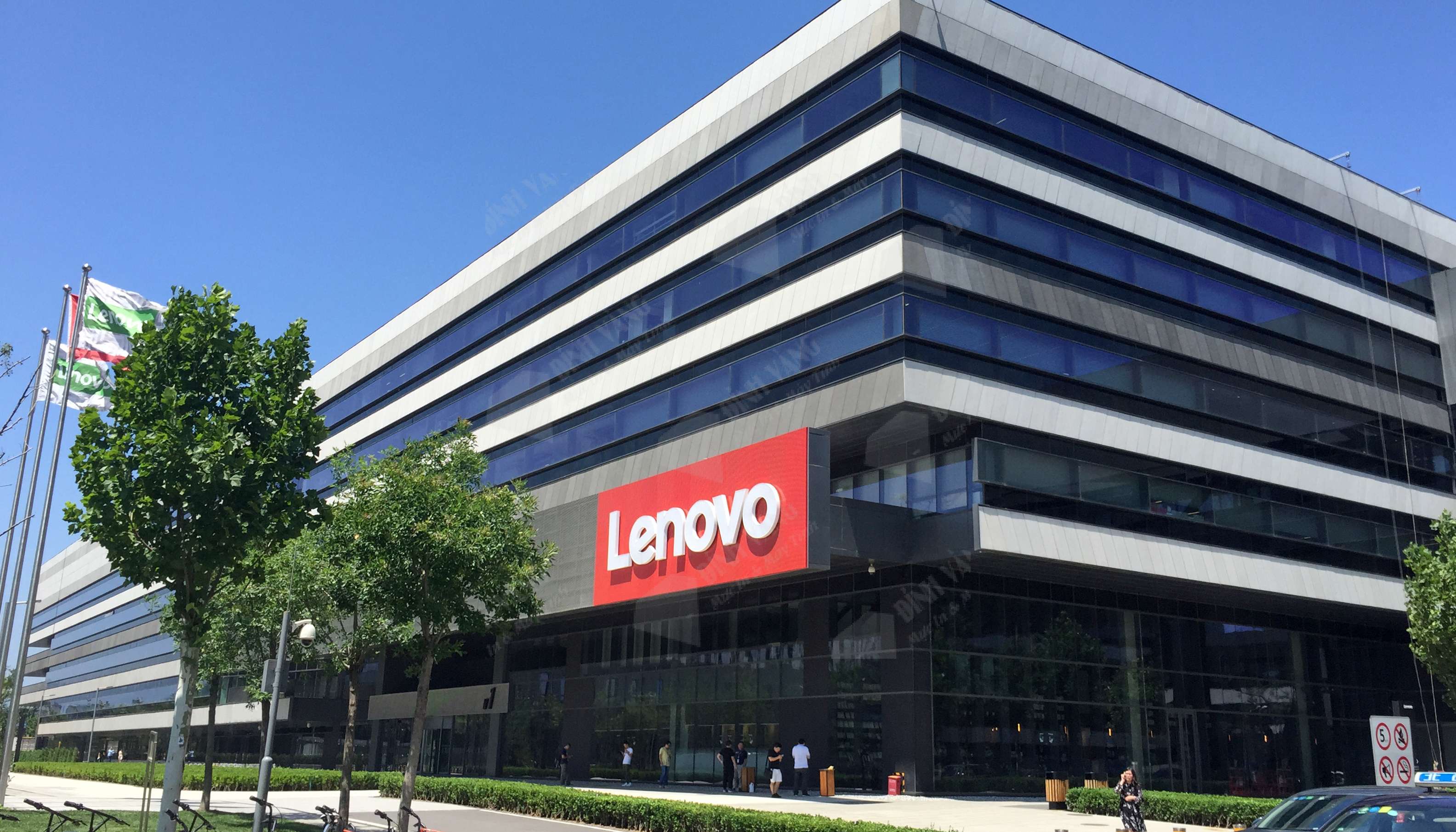 Máy tính bộ Lenovo - Thương hiệu máy tính có tuổi đời hơn 40 năm.